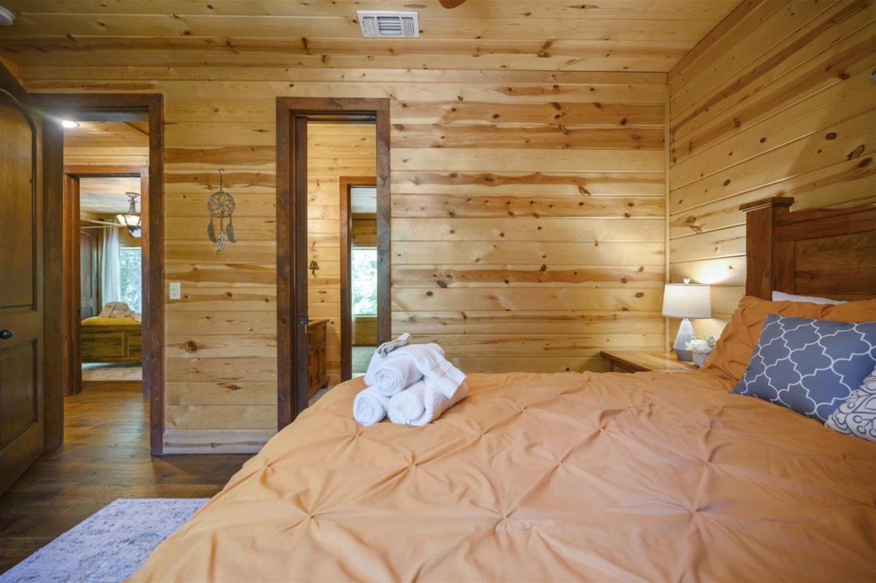 Smoky Bear Villa Broken Bow Ngoại thất bức ảnh